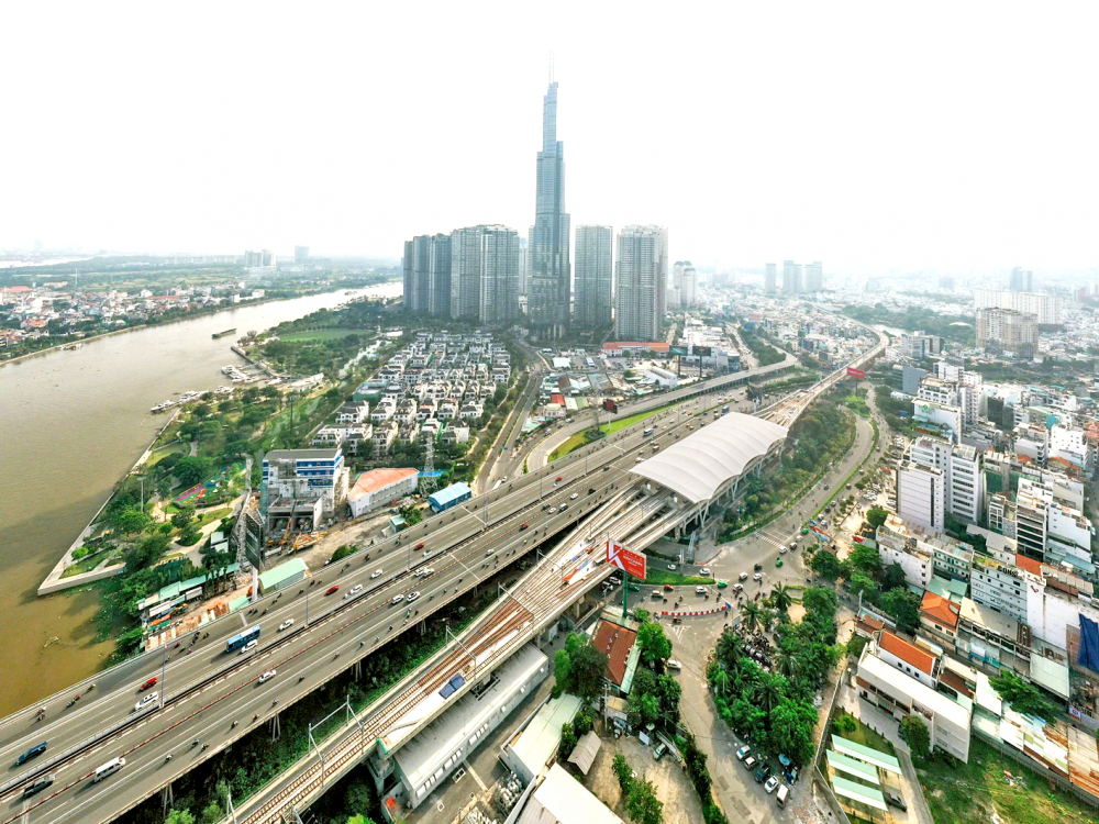 Tầm vóc mới của thành phố mang tên Bác Thành phố Hồ Chí Minh đang vươn mình phát triển thành siêu đô thị tầm cỡ trong khu vực Đông Nam Á - ẢNH: NGUYỄN QUANG