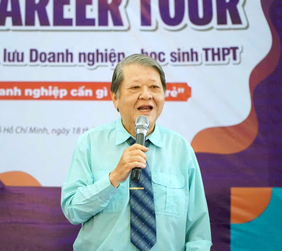 Chủ động học lại để thích nghi nghề nghiệp mới ông Trần Anh Tuấn - chuyên gia dự báo nguồn nhân lực, Phó chủ tịch Hội Giáo dục nghề nghiệp TPHCM