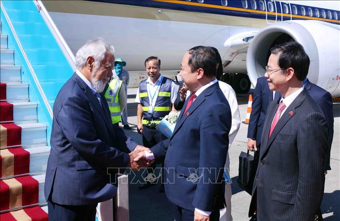 Bộ trưởng Bộ Khoa học và Công nghệ Vũ Hải Quân đón Thủ tướng Timor-Leste Kay Rala Xanana Gusmão - Ảnh: Phạm Kiên/TTXVN