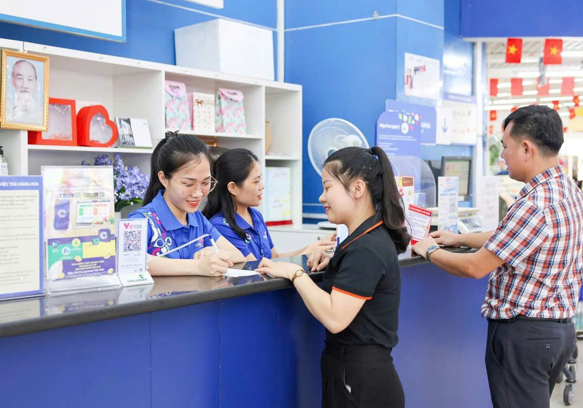 Co.opmart chú trọng nâng cao trải nghiệm mua sắm và chất lượng dịch vụ dành cho khách hàng.