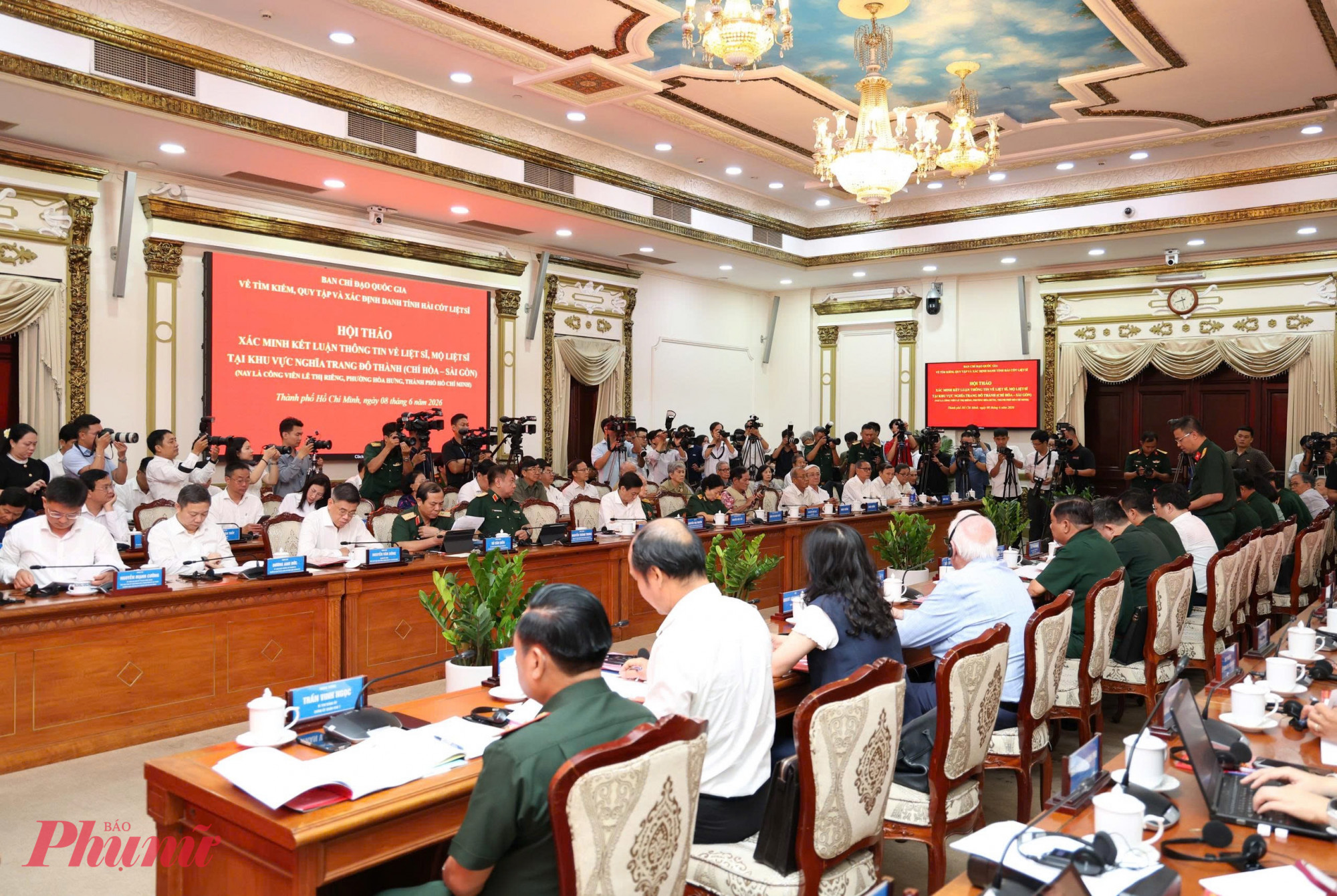 Để các anh được trở về... Hội thảo xác minh, kết luận thông tin mộ liệt sĩ tập thể được an táng tại Nghĩa địa Chí Hòa - Chợ Quán (nay thuộc khu vực Công viên Lê Thị Riêng, TPHCM) - Ảnh: Thanh Tâm