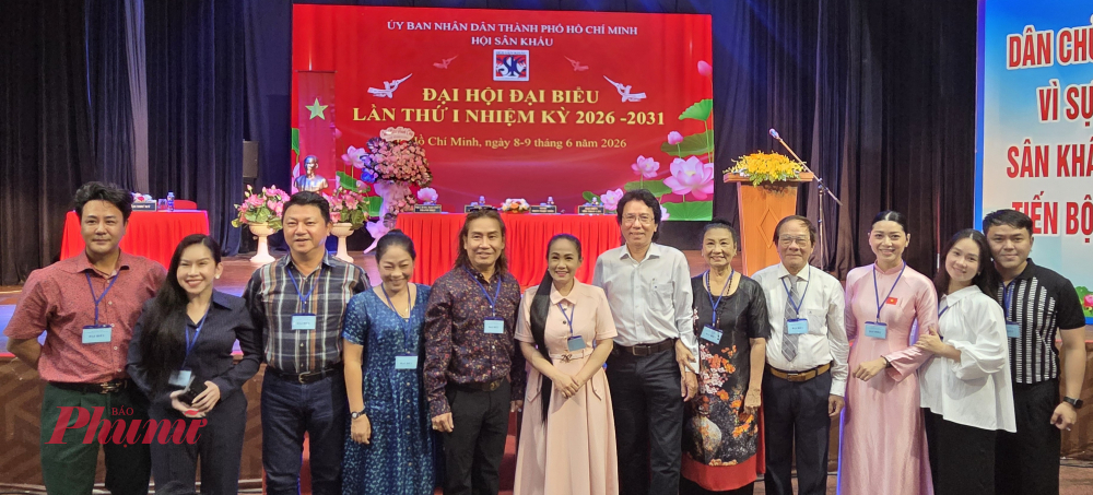 Các đại biểu Chi hội trường Đại học Sân khấu - Điện ảnh TPHCM.