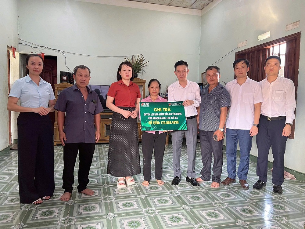 Bảo an tín dụng đã trờ thành tấm lá chắn hữu hiệu cho người nông dân khi không may gặp rủi ro - Ảnh: Agribank