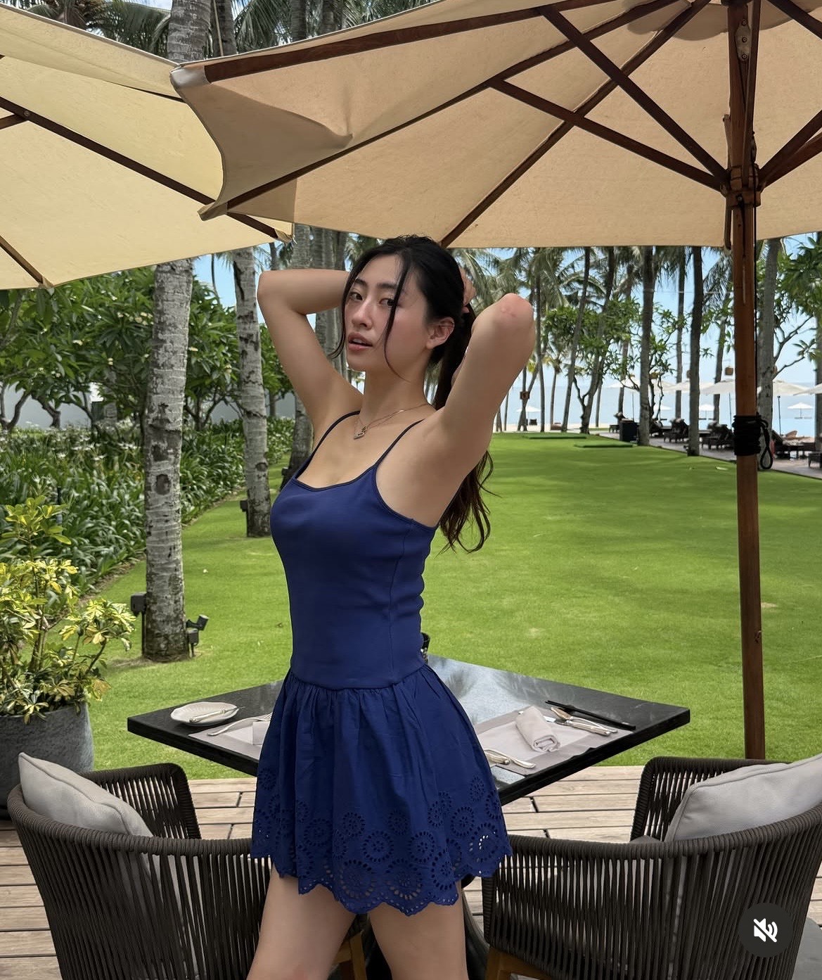 Lương Thùy Linh chảm chỉ tập thể dục để giữ dáng thon gọn - Ảnh: Instagram Lương Thùy Linh