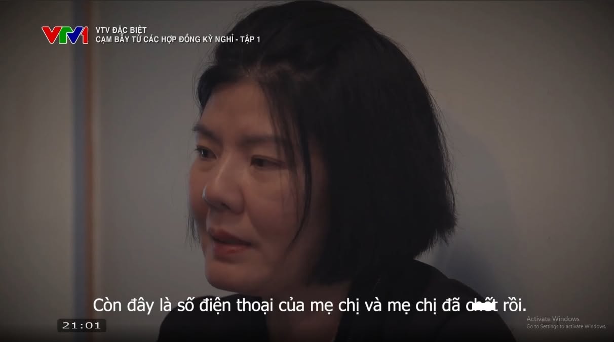 Từ phóng sự "Cạm bẫy từ các hợp đồng kỳ nghỉ": Hãy ở bên cha mẹ và khỏa lấp nỗi cô đơn tuổi già Nhân vật trong phóng sự có người mẹ bị lừa ký hàng loạt hợp đồng lên tới 20 tỷ (Ảnh: VTV1)