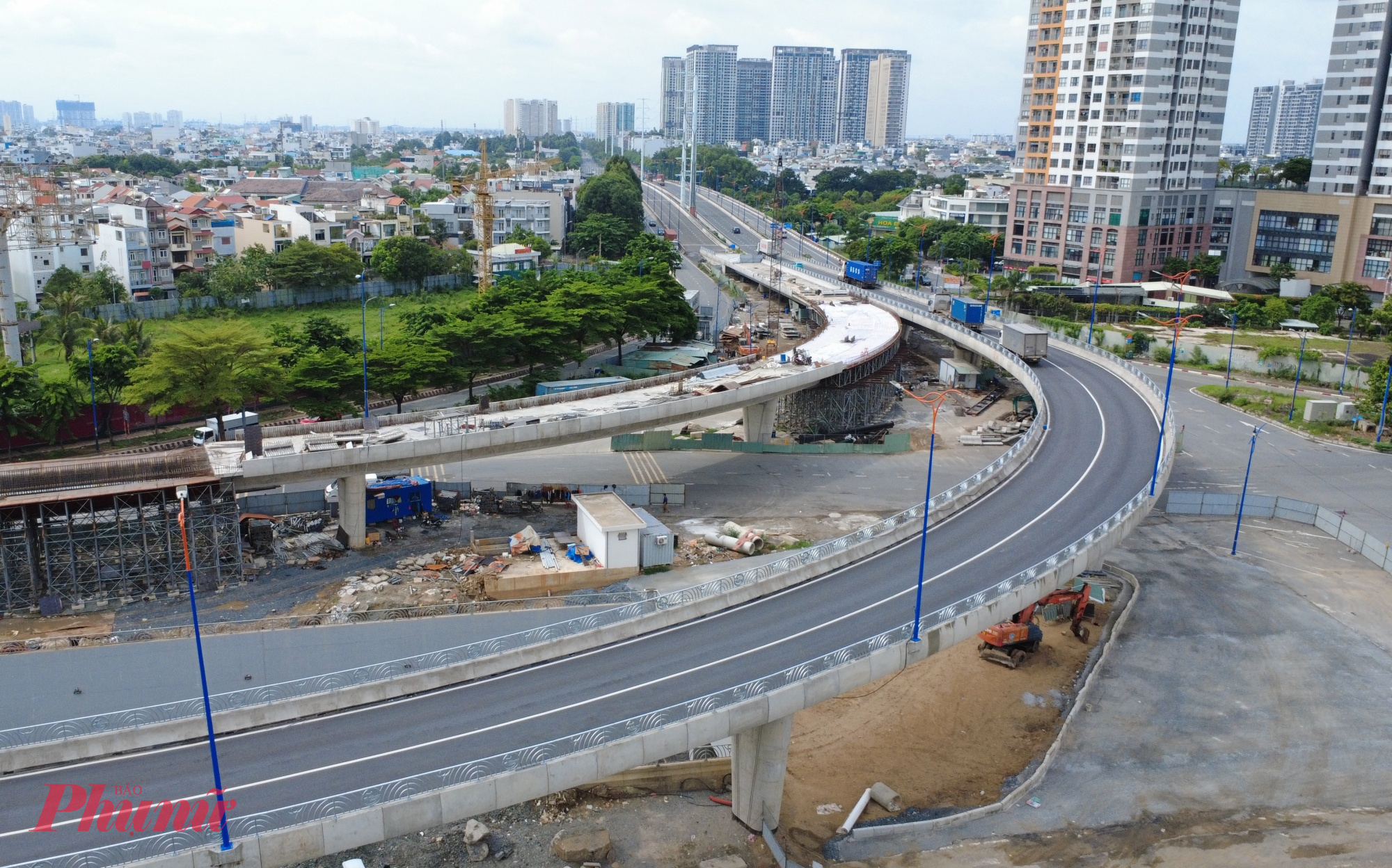 Theo Ban Quản lý dự án đầu tư xây dựng các công trình giao thông TPHCM (Ban Giao thông), tổng tiến độ toàn dự án nút giao An Phú hiện đã đạt hơn 80%.