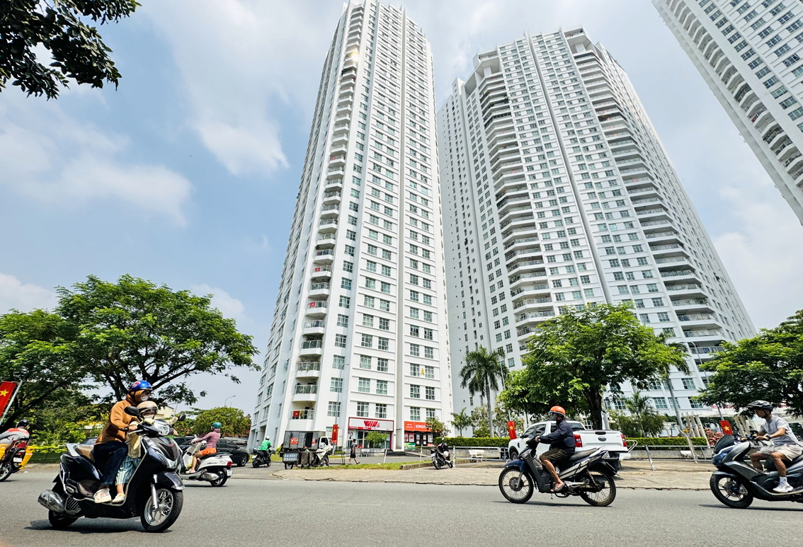 Theo các chuyên gia kinh tế, bây giờ không phải lúc đầu tư bất động sản  kiểu “lướt sóng” (ngắn hạn) - Ảnh minh họa