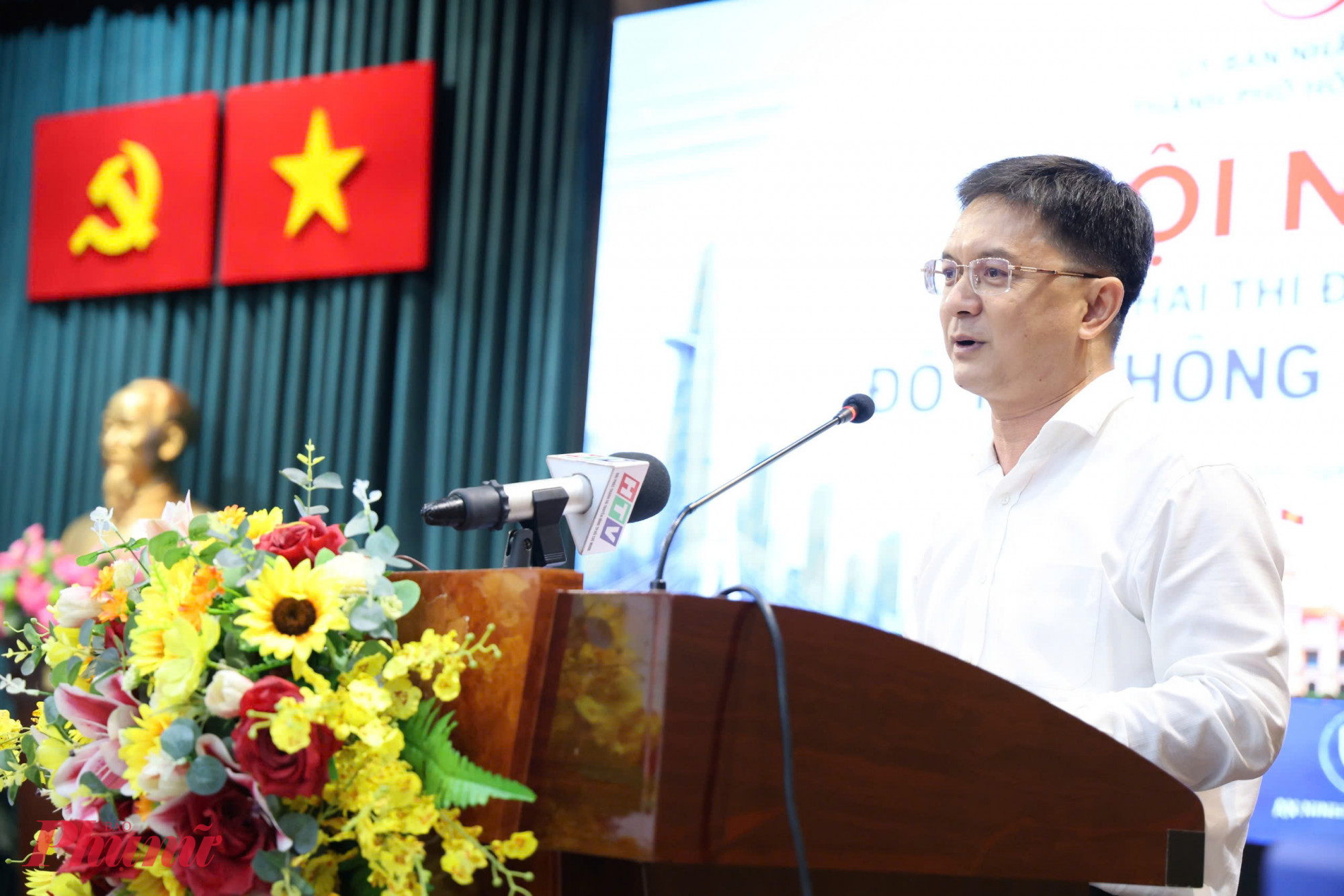 TPHCM thí điểm mô hình đô thị thông minh cấp xã tại Côn Đảo, Vũng Tàu và Phú Nhuận Ông Nguyễn Mạnh Cường phát biểu chỉ đạo tại hội nghị triển khai thí điểm mô hình đô thị thông minh cấp xã trên địa bàn TPHCM - Ảnh: Thanh Tâm