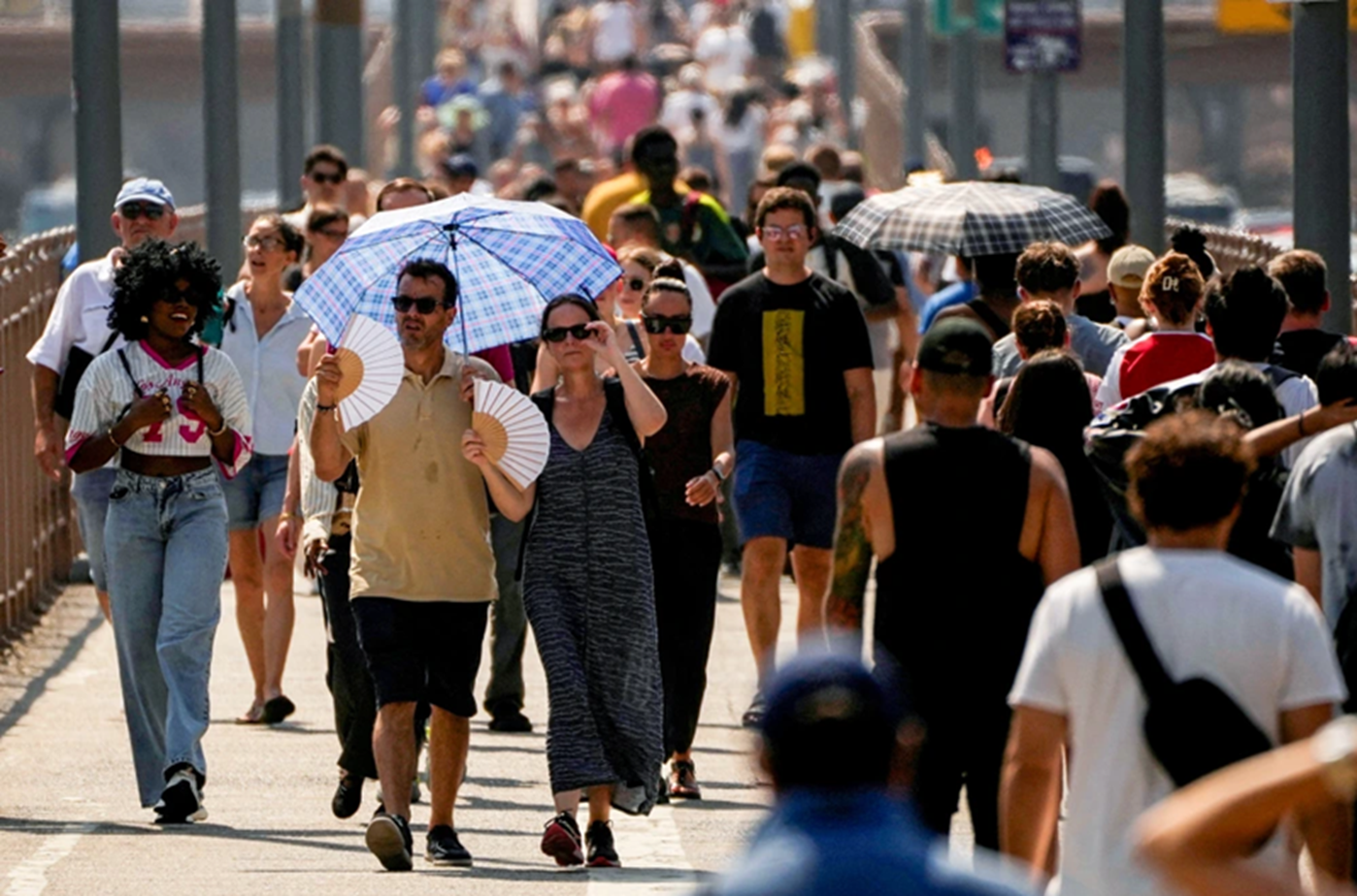 El Niño khiến thế giới đã nóng lại càng nóng — Ảnh: Getty Images