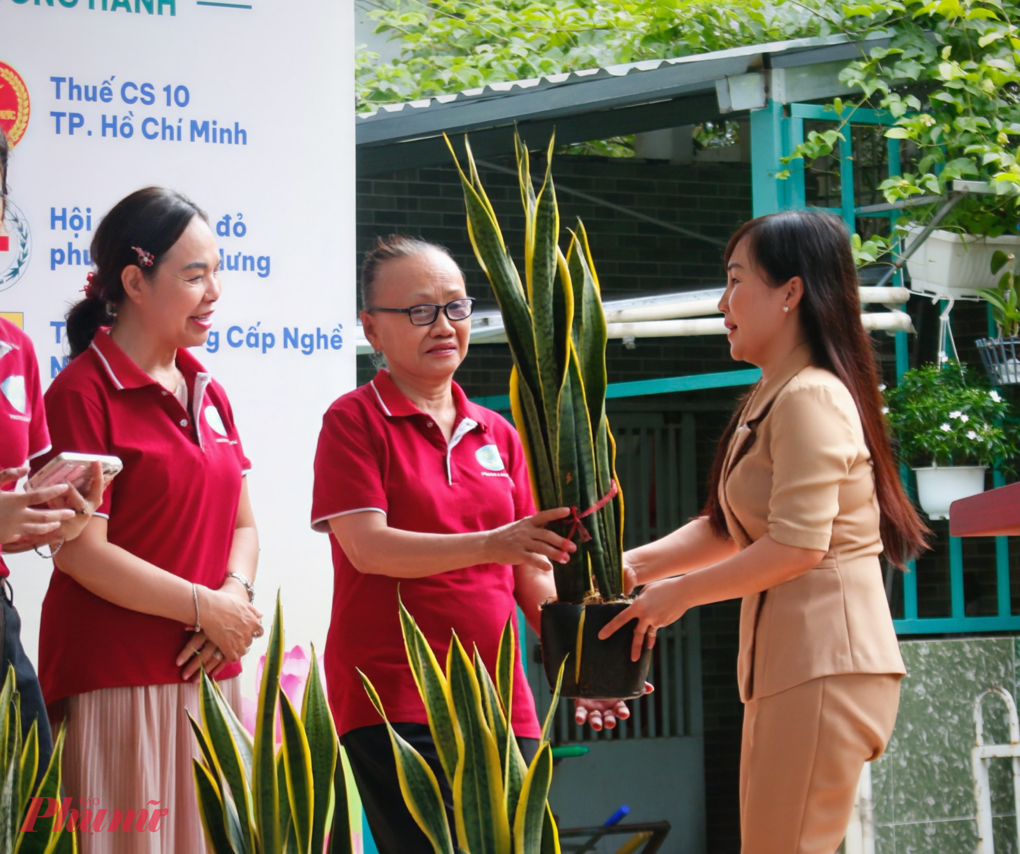 Trịnh Thị Thanh - Phó Chủ tịch thường trực Hội Liên hiệp Phụ nữ TPHCM