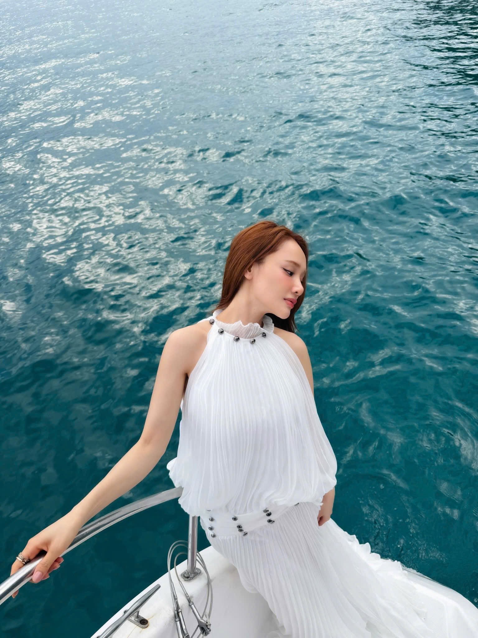 Sắc vóc ngày càng quyến rũ của Nhã Phương - Ảnh: Facebook Nhã Phương