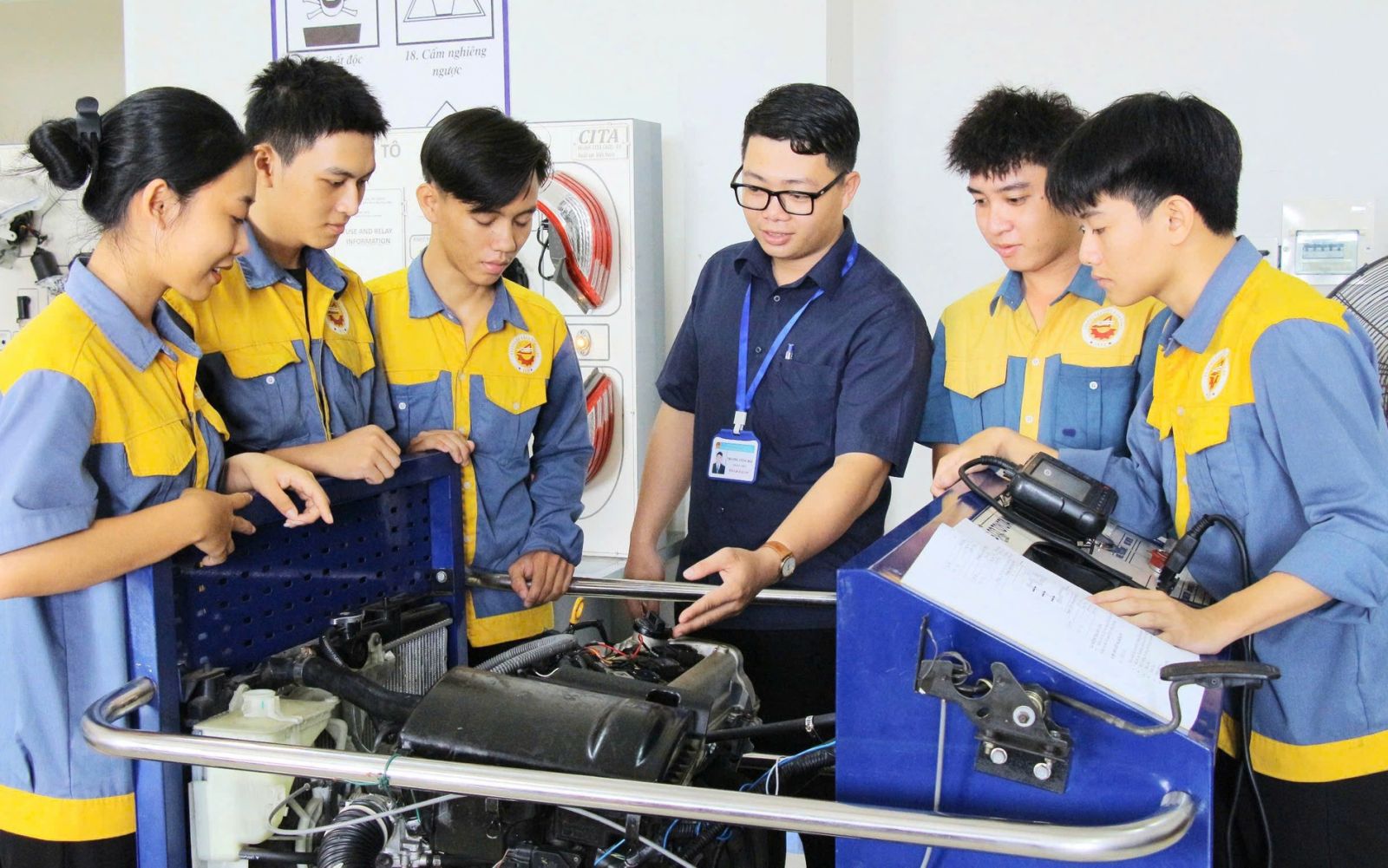 Thông tư chú trọng đánh giá năng lực thực chất của người dạy nghề
