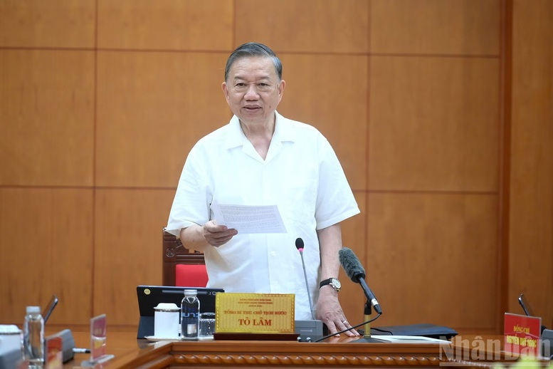 Tổng bí thư, Chủ tịch nước Tô Lâm phát biểu chỉ đạo, định hướng tại buổi tổng kết 100 năm Đảng lãnh đạo cách mạng Việt Nam Tổng Bí thư, Chủ tịch nước Tô Lâm phát biểu kết luận tại cuộc làm việc - Ảnh: Báo Nhân Dân