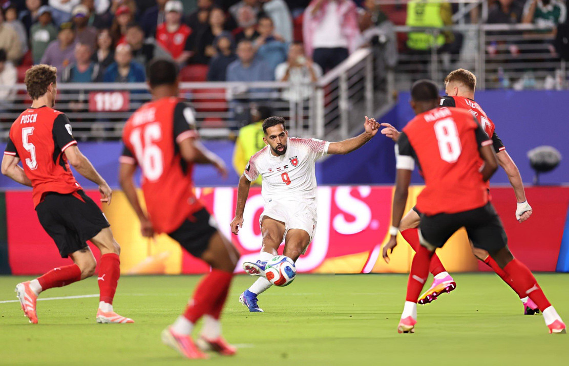 Áo đánh bại Jordan 3 -1 trong ngày ra quân