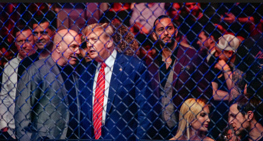 Ông Trump tại sự kiện UFC mừng sinh nhật Trump tại Nhà Trắng