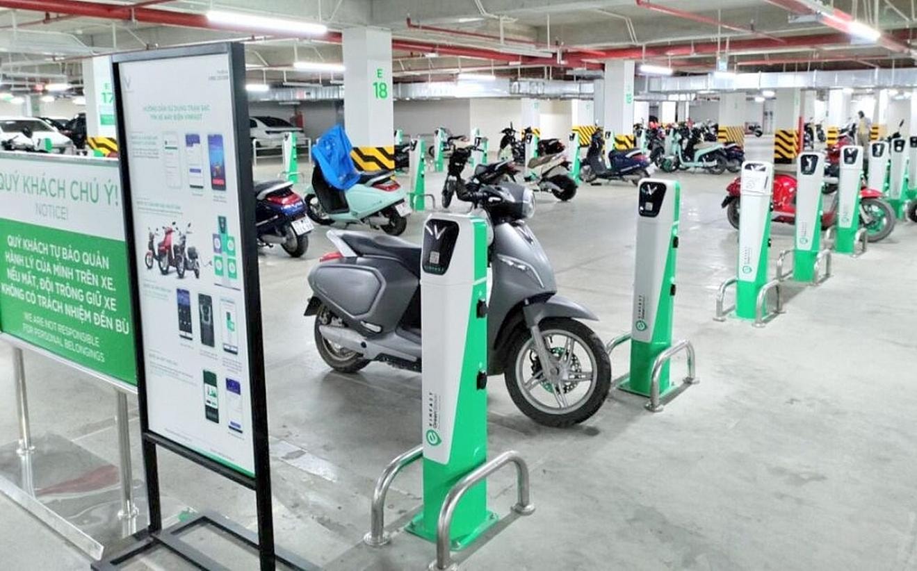 Đã đến lúc cư dân phải thay đổi cách nghĩ để thích ứng với 'thời của xe điện' Khi ngày càng nhiều người dân lựa chọn phương tiện xanh, những khu chung cư được chuẩn bị sẵn hạ tầng sẽ trở thành lựa chọn ưu tiên của thị trường - Ảnh minh họa
