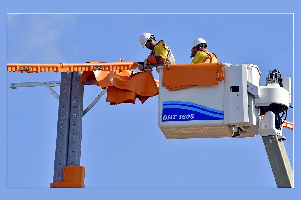 EVNSPC đẩy mạnh ứng dụng KHCN trong quản lý, vận hành lưới điện