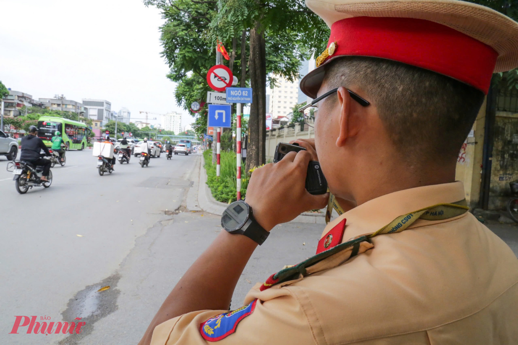 Đại úy Trần Tiến Đạt, đại diện tổ công tác cho hay trong quá trình kiểm tra, xử lý vi phạm, lực lượng chức năng sẽ xử lý nghiêm với mọi trường hợp vi phạm. 