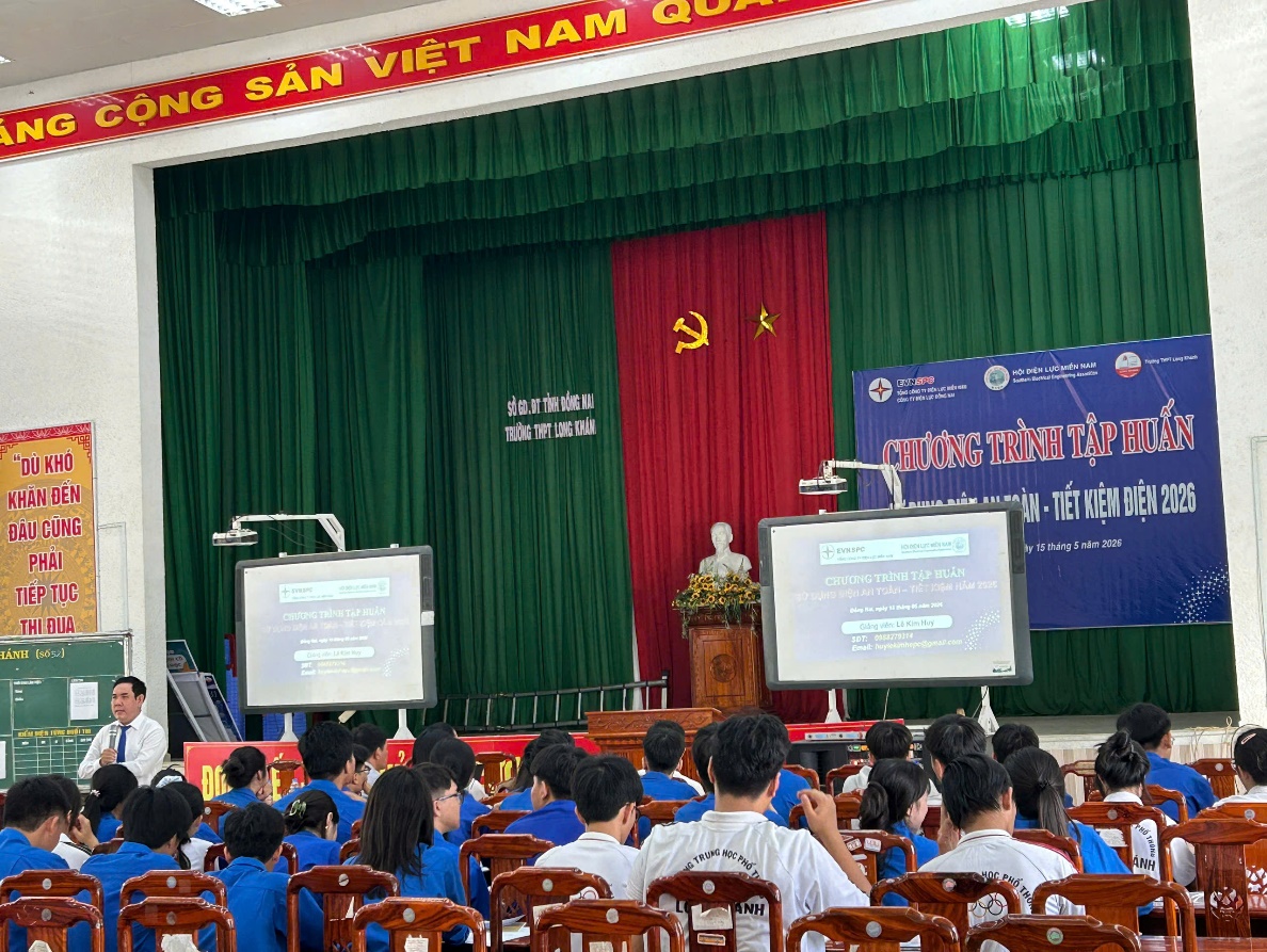 EVNSPC đẩy mạnh chương trình tập huấn tiết kiệm điện cho các tổ chức đoàn thể - Ảnh: EVNSPC