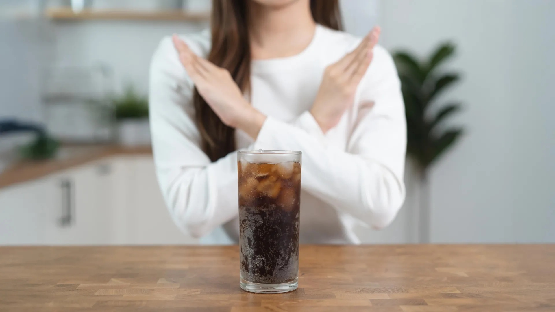 Việc loại bỏ hoàn toàn đường có thể gây rối loạn sức khỏe đường ruột và quá trình trao đổi chất thay vì cải thiện chúng - Ảnh: Shutterstock