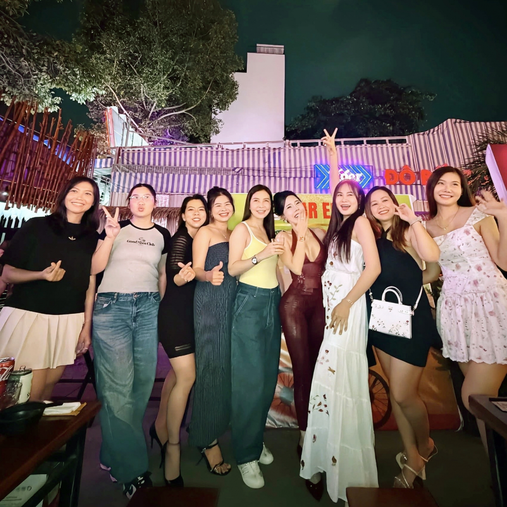 Xinh đẹp là lợi thế nhưng đôi khi cũng mang đến rào cản cho phụ nữ - ẢNH MINH HỌA: XUÂN ĐÀO