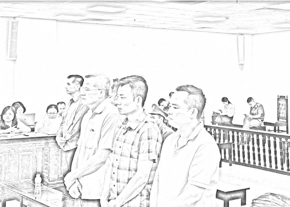 Các bị cáo tại tòa - Ảnh: N.A