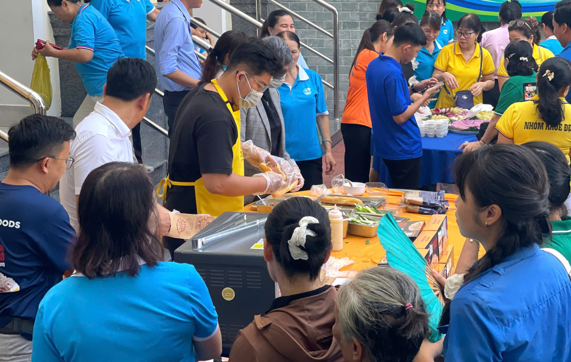Ngày hội thu hút đông đảo đoàn viên, hội viên các tổ chức và người dân tham gia - Ảnh: N.Trâm 