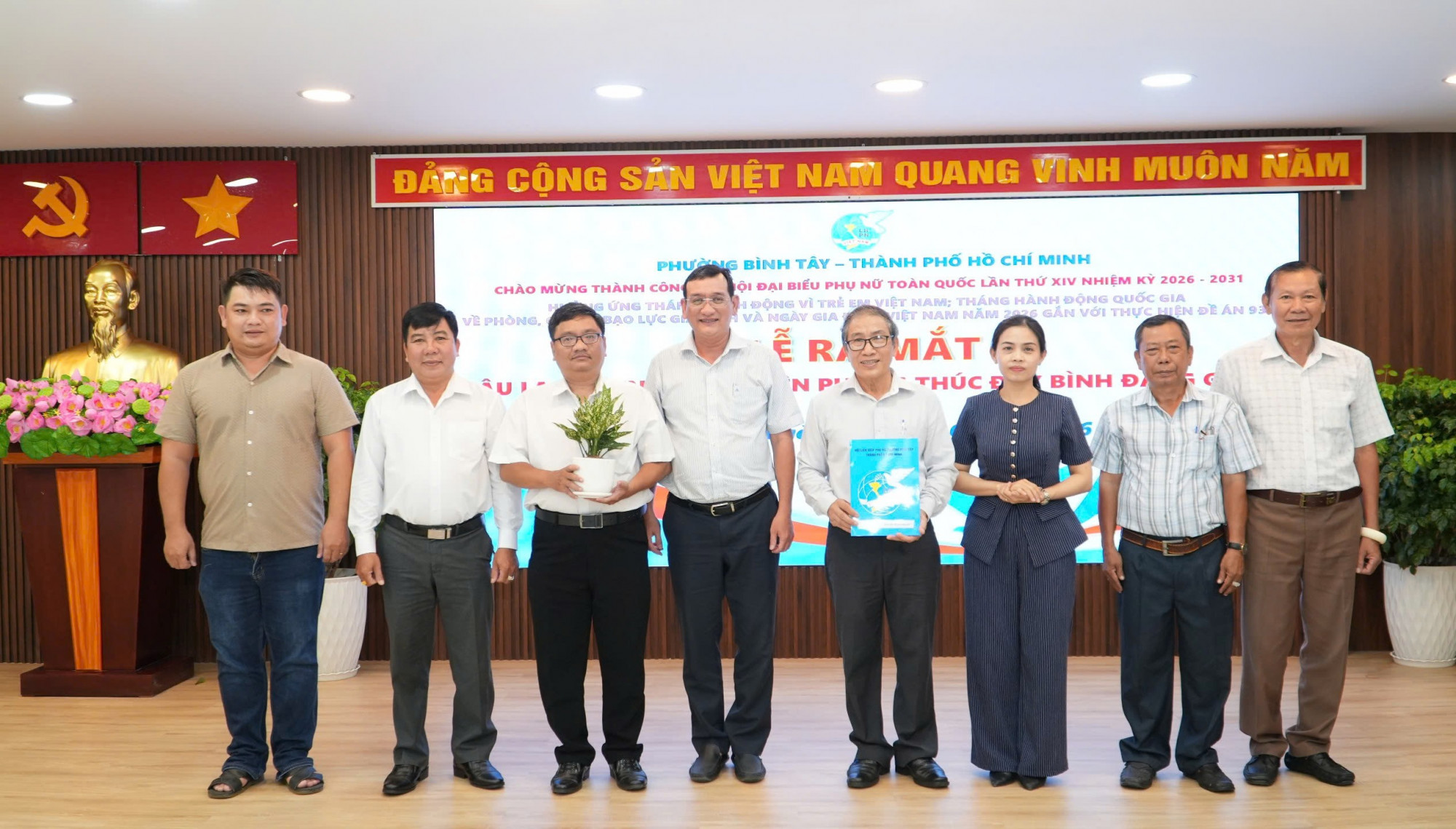 .Hội LHPN phường Bình Tây à ra mắt Câu lạc bộ 'Nam giới tiên phong thúc đẩy bình đẳng giới” - Ảnh: Thư Nguyễn