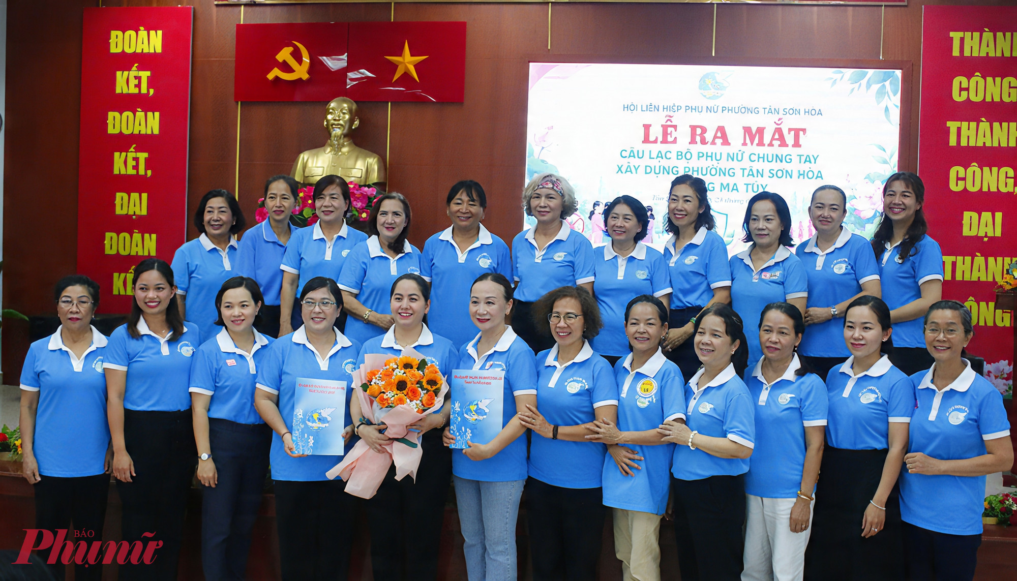 Câu lạc bộ “Phụ nữ chung tay xây dựng phường Tân Sơn Hoà không ma túy” với 29 thành viên tham gia.