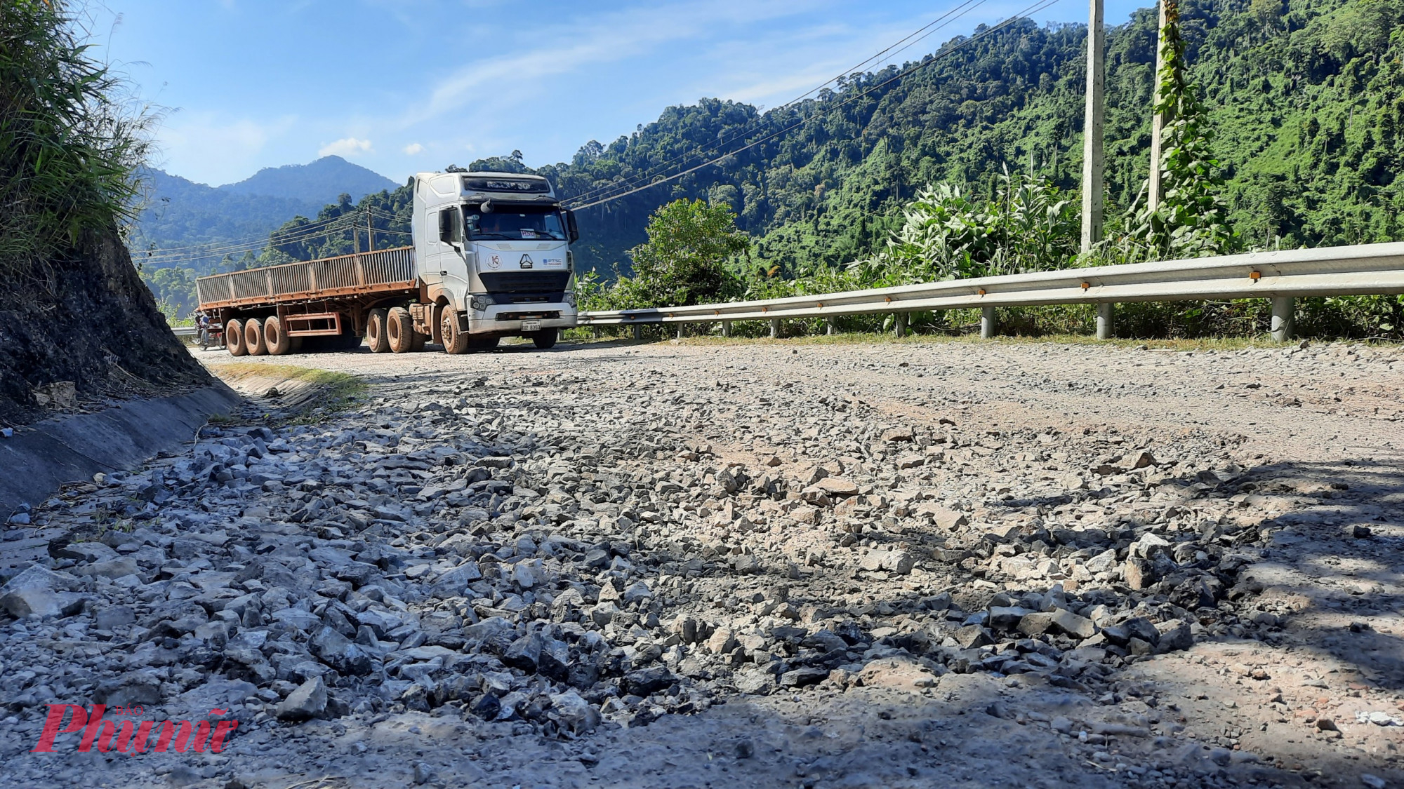Hiện trạng quốc lộ 14D.
