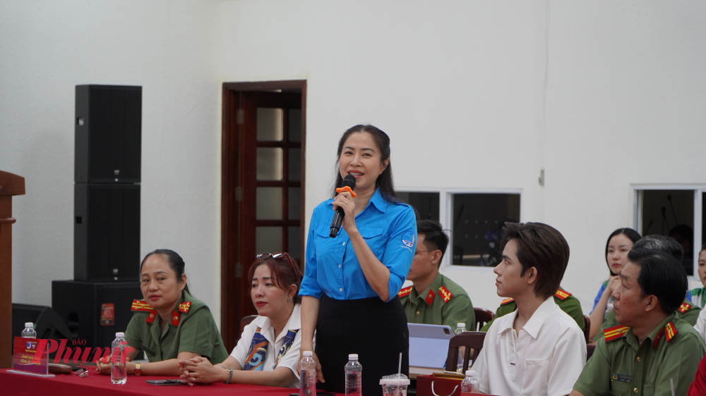 MC Quỳnh Hoa chia sẻ về trách nhiệm của người nghệ sĩ trong việc sử dụng sức ảnh hưởng để truyền cảm hứng sống lành mạnh, nói không với ma túy và đồng hành cùng các hoạt động vì cộng đồng.