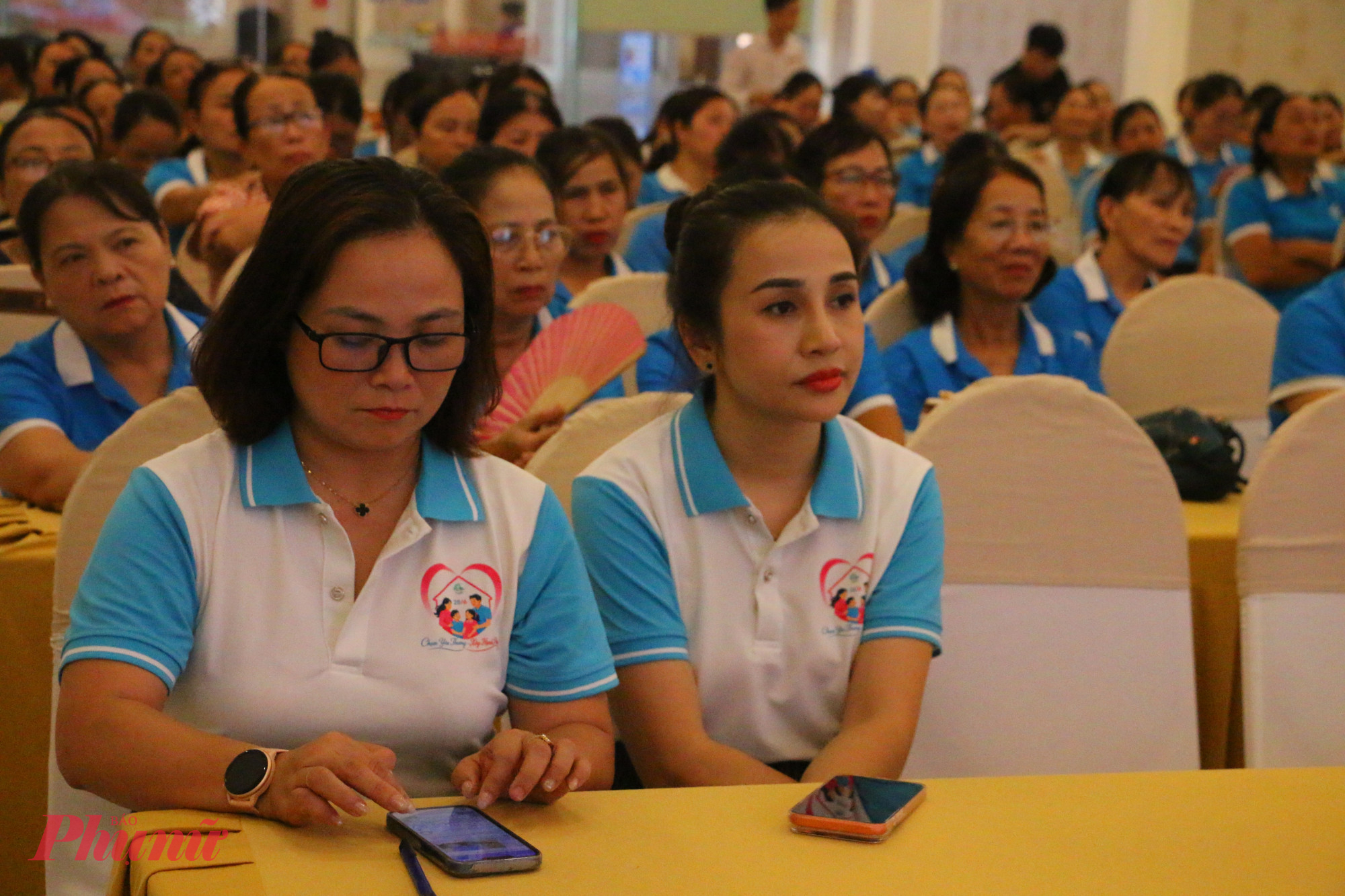 Các hội viên hăng say tham dự tuyên truyền về Thạc sĩ, Bác sỹ Lê Viết Thận- Phó trưởng phòng An toàn thực phẩm, Sở Y tế - Thành phố Huế 