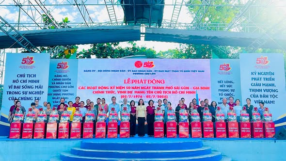 Ngày 28/6, tại phường Chợ Lớn, ngày 28/6, Đảng ủy - HĐND - UBND - Ủy ban MTTQ Việt Nam phường Chợ Lớn tổ chức Lễ phát động các hoạt động kỷ niệm 50 năm ngày Thành phố Sài Gòn - Gia Định chính thức, vinh dự mang tên Chủ tịch Hồ Chí Minh (2/7/1976 - 2/7/2026). 