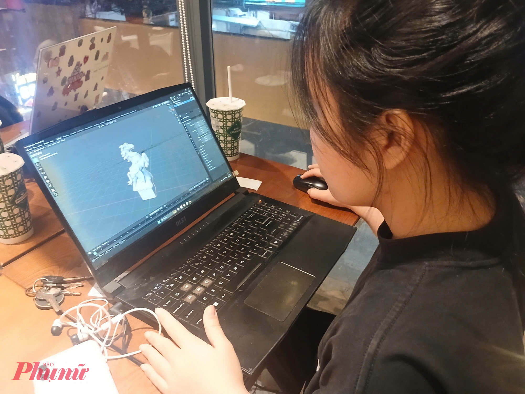 Các mô hình 3D trong công nghệ đều được các thành viên dựng trên phần mềm chuyên dụng.