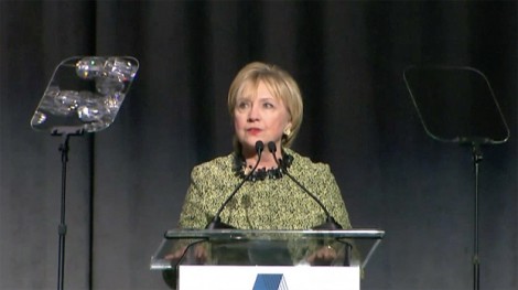 Hillary Clinton chỉ trích chính quyền Trump 'đạo đức giả' vụ Syria