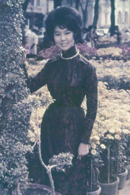 Ve dep nguoi phu nu xua va nay thay doi ra sao trong ta ao dai