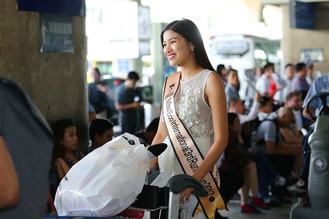 Nguyen Thi Thanh deo dai bang A hau Miss Eco International ve nuoc