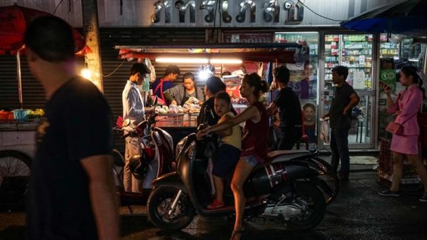 Bangkok dep het hang rong tren cac tuyen pho chinh