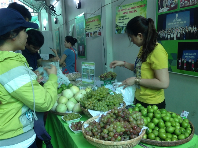 100% san pham tai hoi cho Hang VN chat luong cao la 'hang hieu'