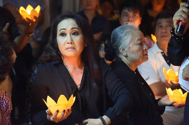 'Qua tai' khan gia, nha NSUT Thanh Sang phai dong cong