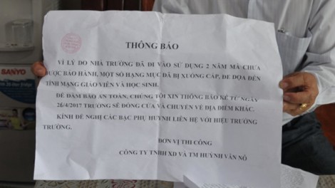 Khóa cửa phòng học để đòi... nợ