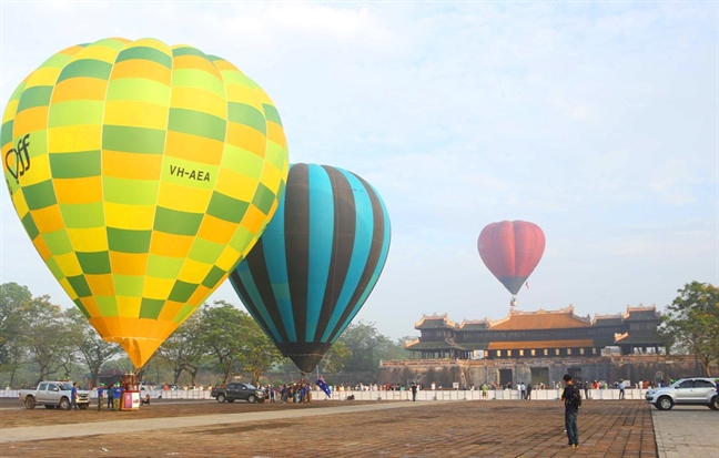 An tuong le hoi kinh khi cau quoc te tai Hue