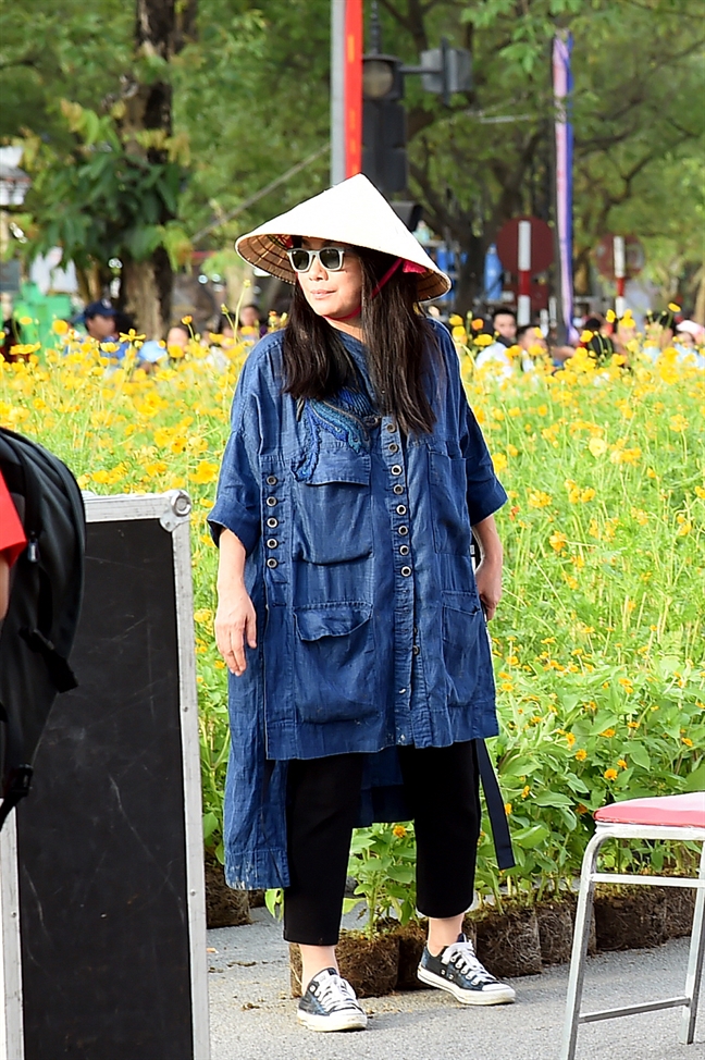 Ao dai tim nhuom tham Festival Nghe truyen thong Hue 2017