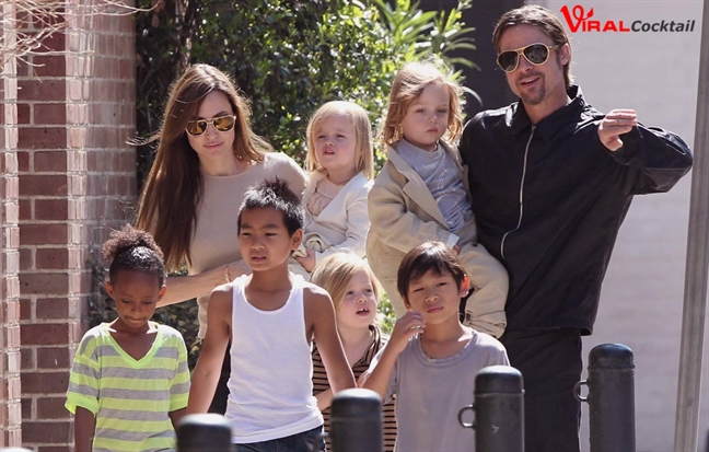 Brad Pitt san sang giao chia khoa nha cho Angelina Jolie