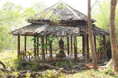 Hàng trăm tỷ 'bỏ hoang' tại khu du lịch sinh thái lớn nhất Tây Nguyên