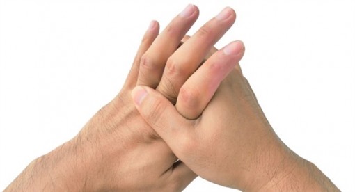 Nhiều bệnh không ngờ tới vì thói quen cắn móng tay khó bỏ