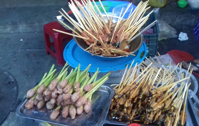 Cho Hoi An -  thien duong an uong gia hap dan