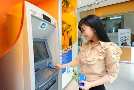 NHNN yêu cầu rà soát lại toàn bộ hệ thống ATM