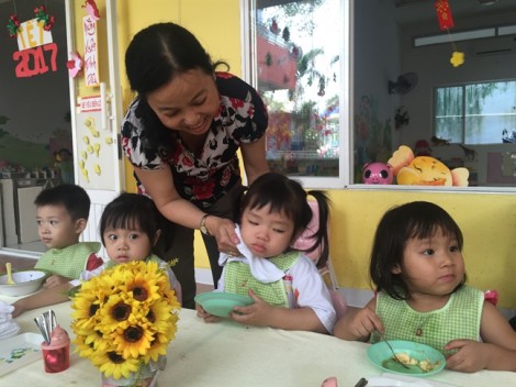 Lương 'bèo', TPHCM thiếu hàng nghìn giáo viên mầm non