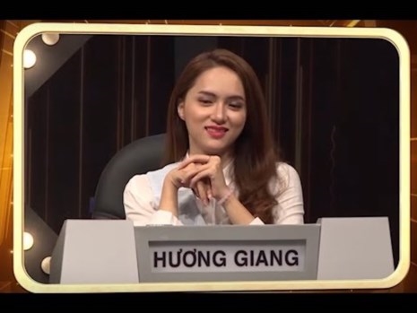 Huong Giang Idol bi cat toan bo canh quay khoi 'Sieu sao doan chu'